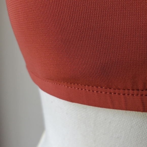 Robin Piccone High Neck Bikini top Keyhole XS - Picture 4 of 12